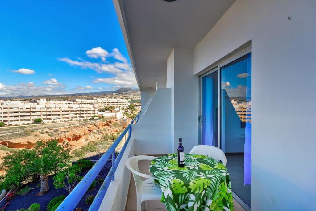 Bonito Estudio Playa Paraiso Con Vista Al Mar By Paramount Holidays 아데제 외부 사진